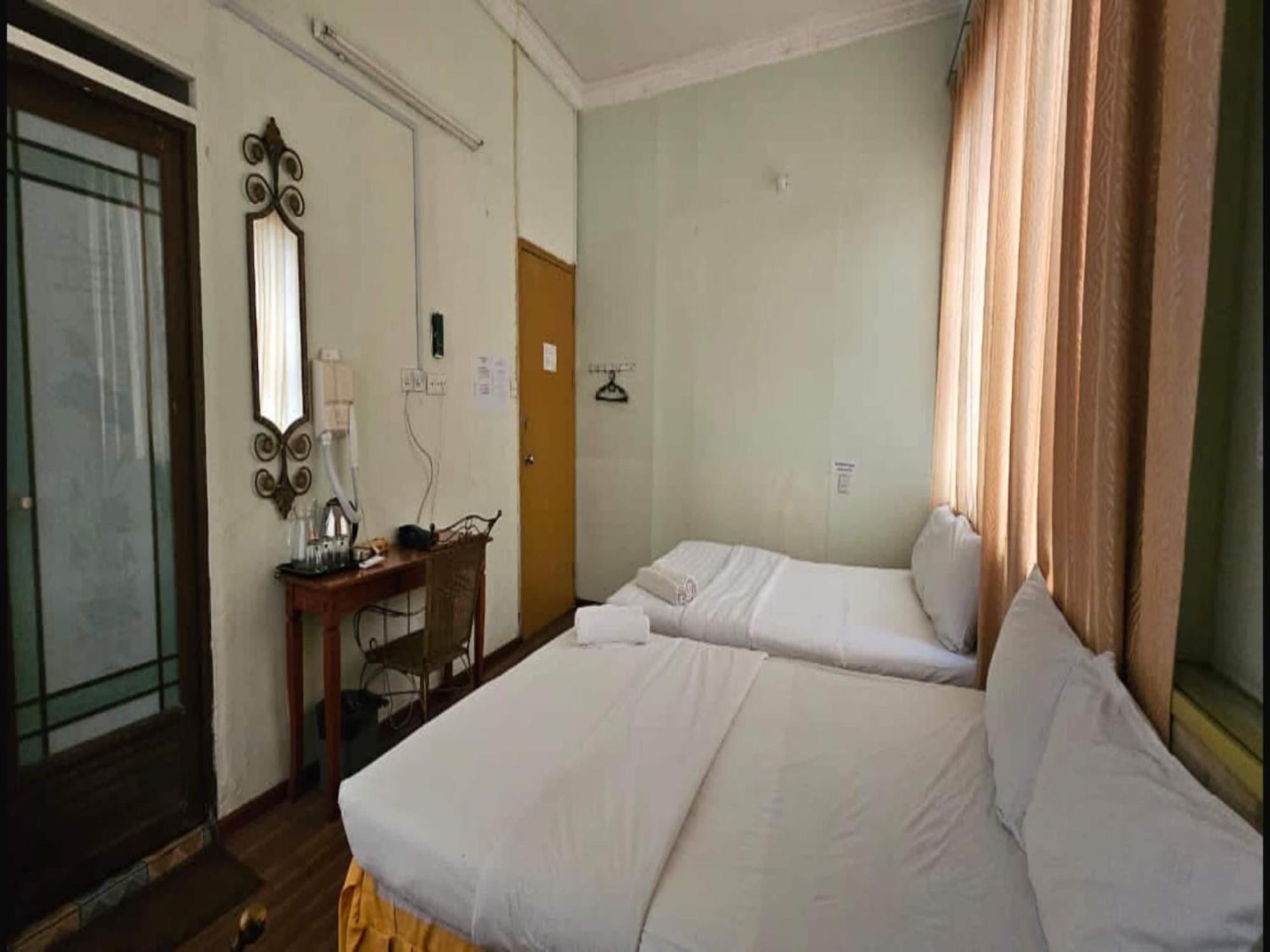 Oyo 90979 Sianglory Inn Kota Kinabalu Exterior foto